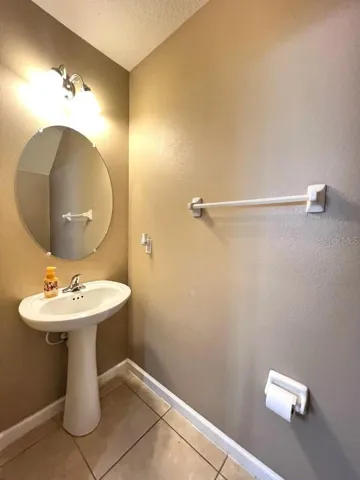 1170