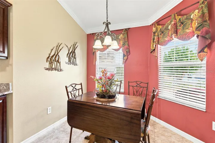 Kitchen Dinette overlooks Kitchen