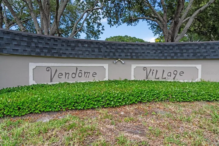 FRONT ENTRANCE TO VENDOME VILLAGE