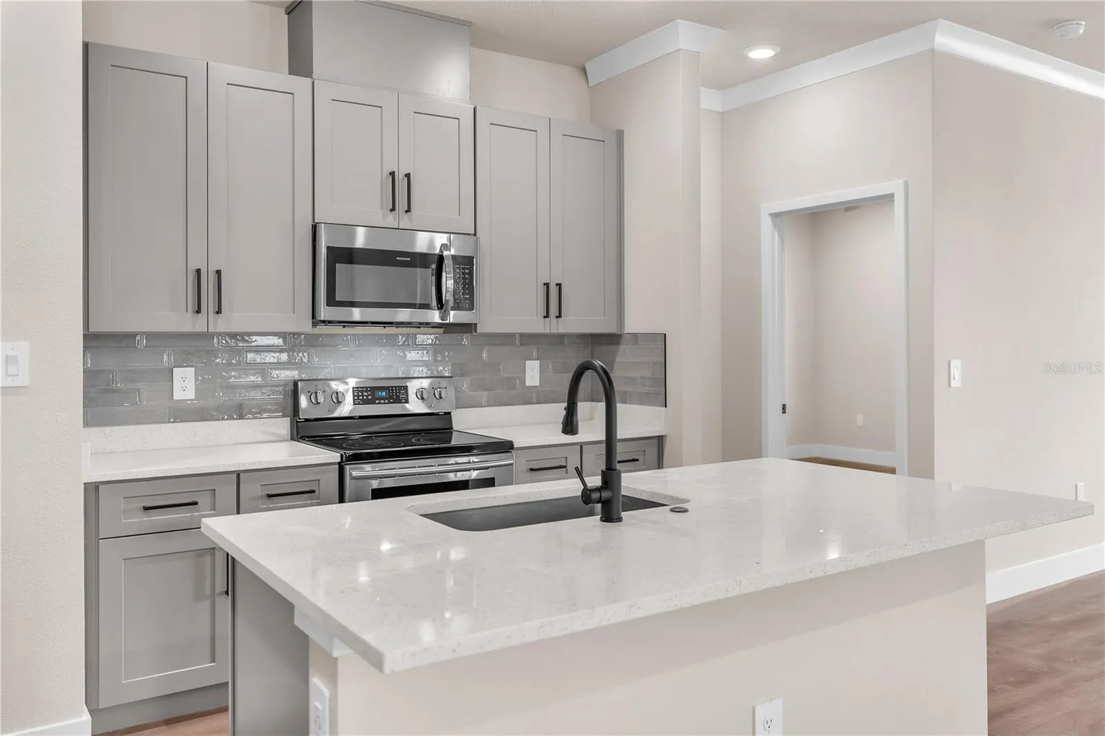 2203 W Lowry Ave, Plant City, Florida 33563 — photo 10