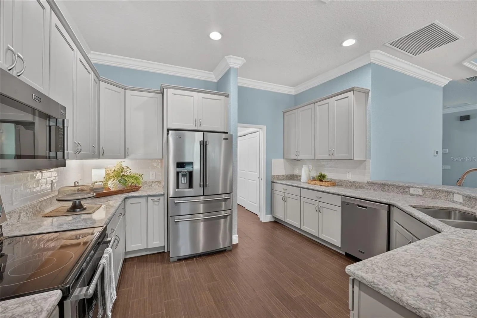 Stainless steel appliances