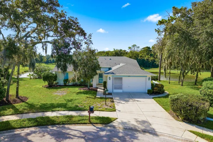 Oversized Double Lot Overlooking the 5th Fairway and Green ON A CUL DE SAC! Bonus!!