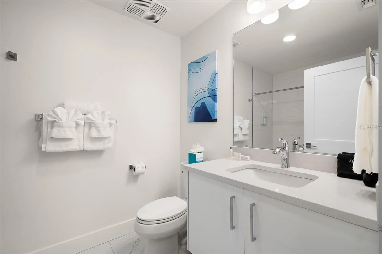 GUEST BATH