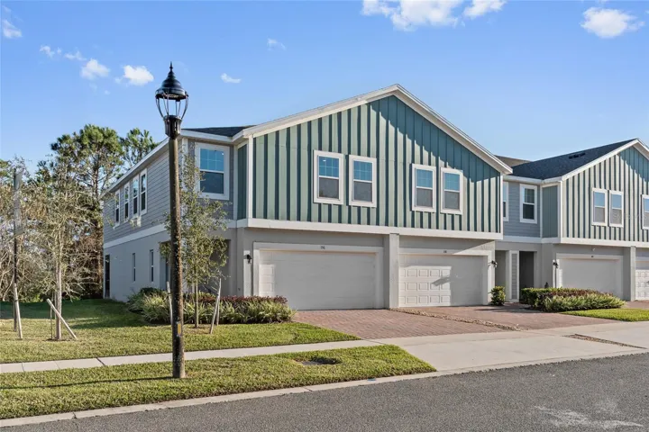 End Unit Backs to Little Everglades Water Preserve