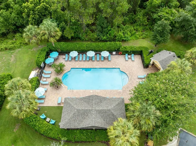 Community pool