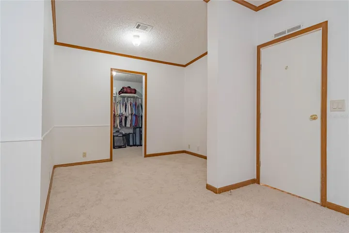 Primary bedroom sitting area