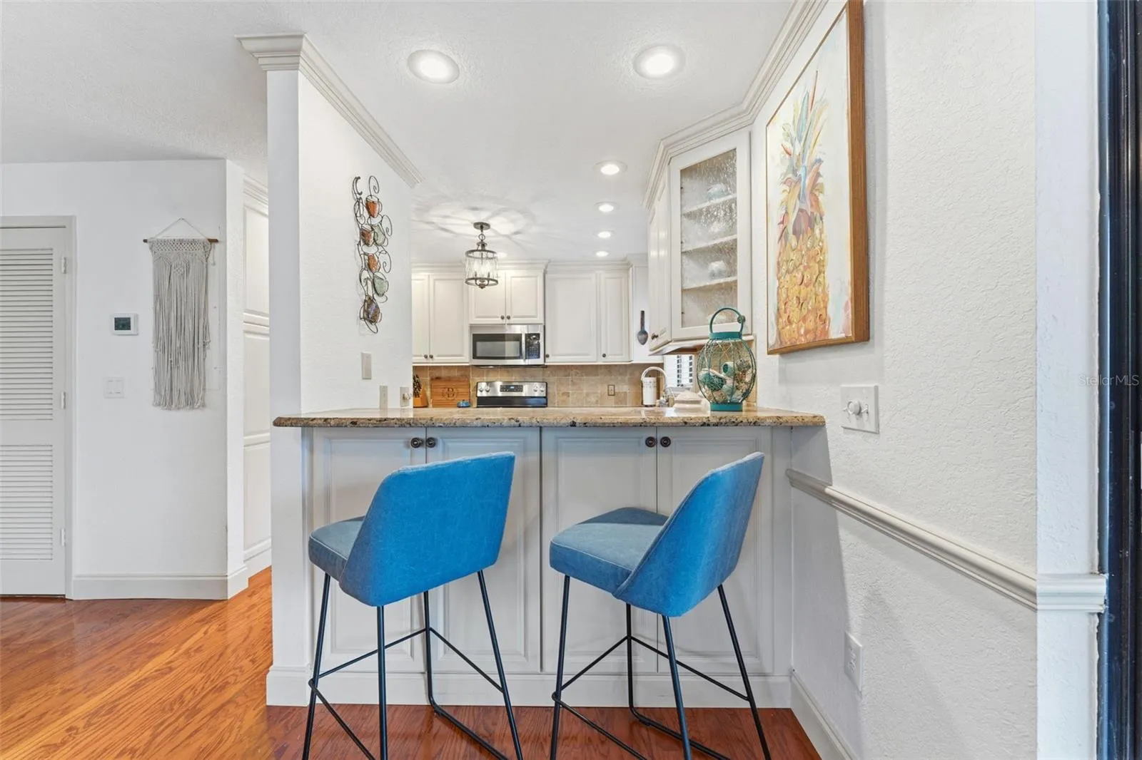 Breakfast Bar