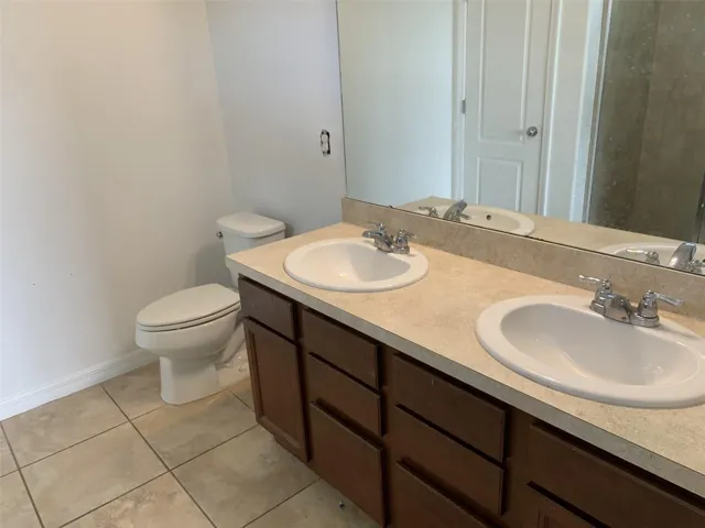 En-Suite Bath
