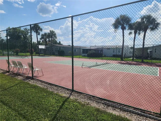 Pickle Ball Courts