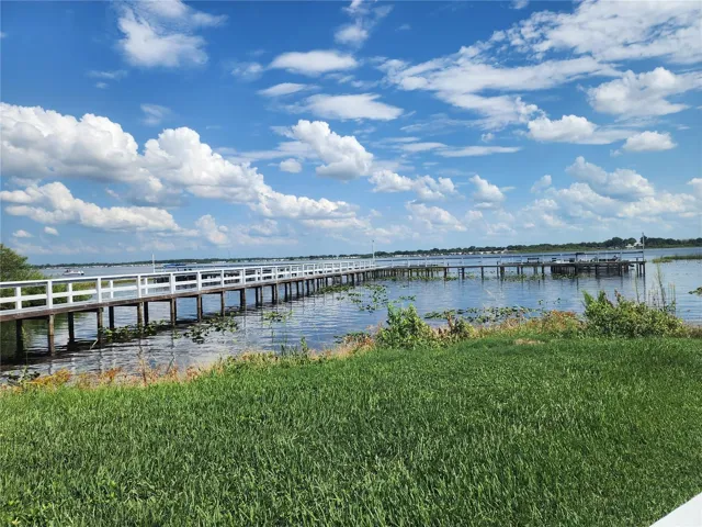 Pier