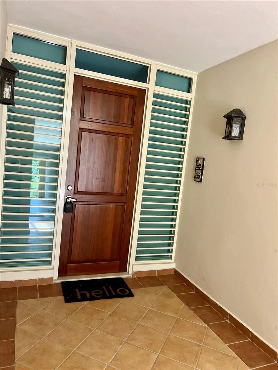 Prívate entry Prívate entry