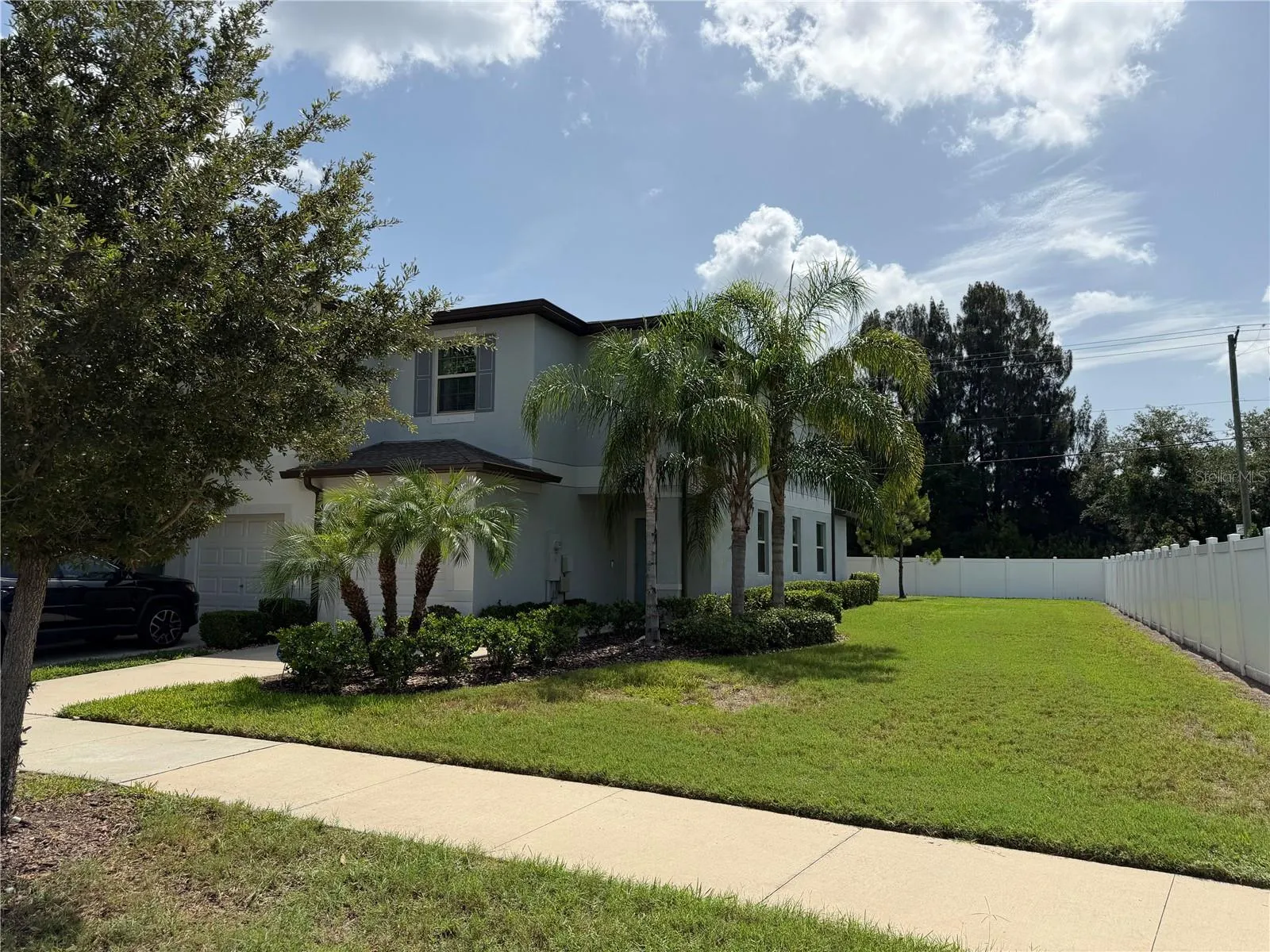 End Unit - Added privacy and lots of green space