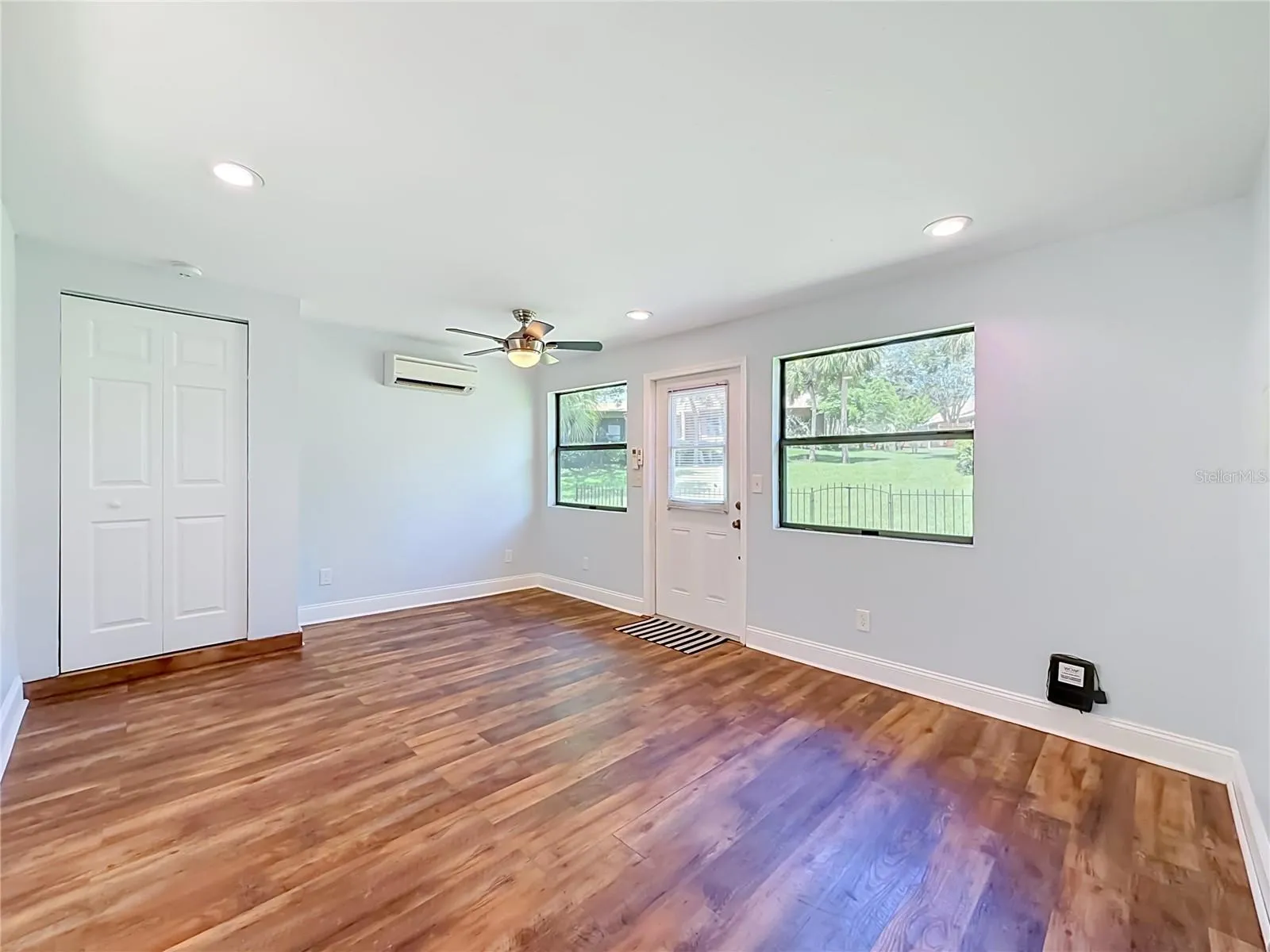 Office/Family/Den