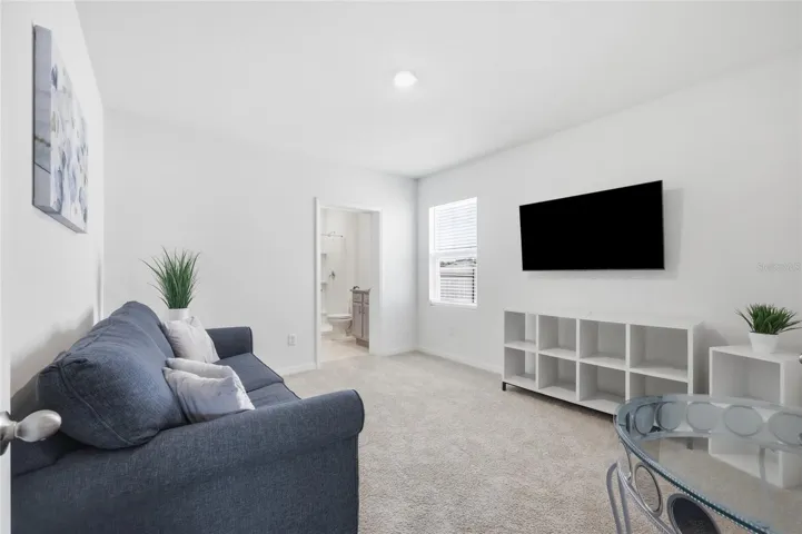 Multi-Gen Suite- Bedroom 1