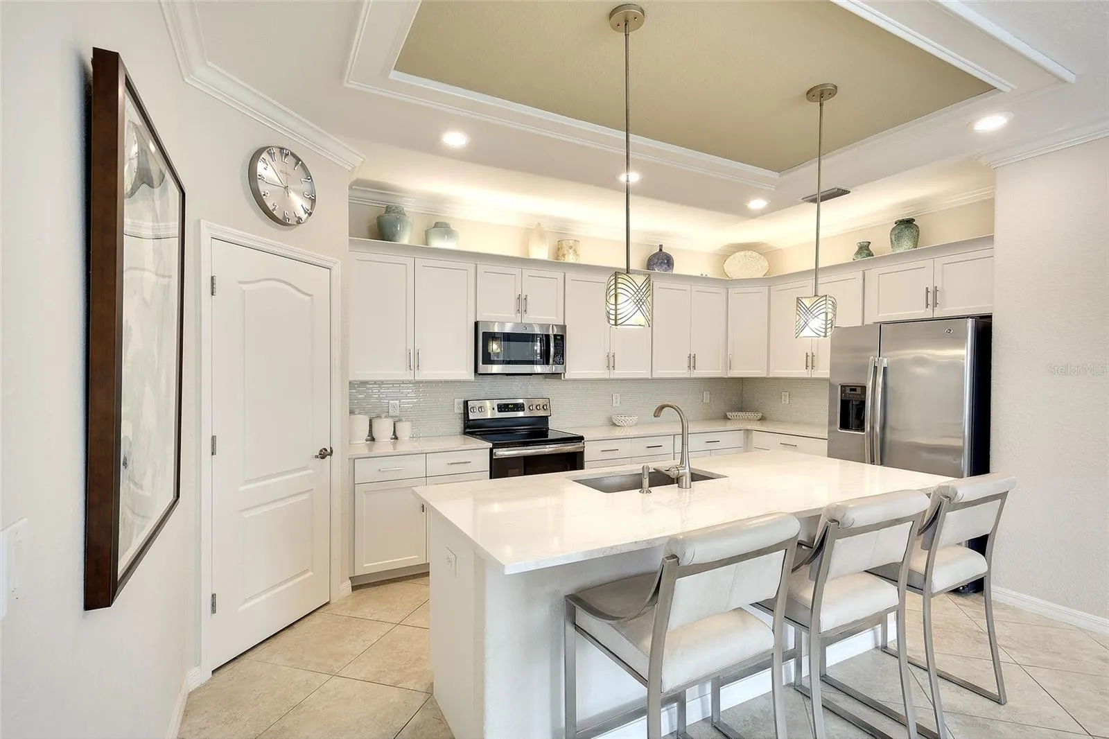 Luxury Kitchen with Designer Finishes