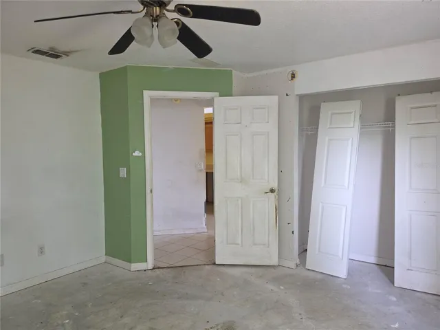Guest bedroom 1