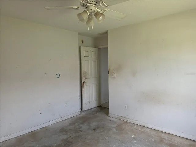 Guest bedroom 2