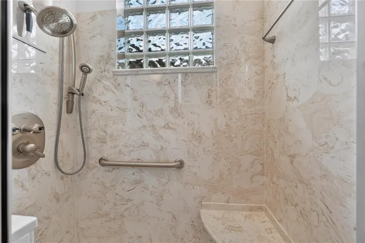 Seamless Shower with Block Window and Grab bars