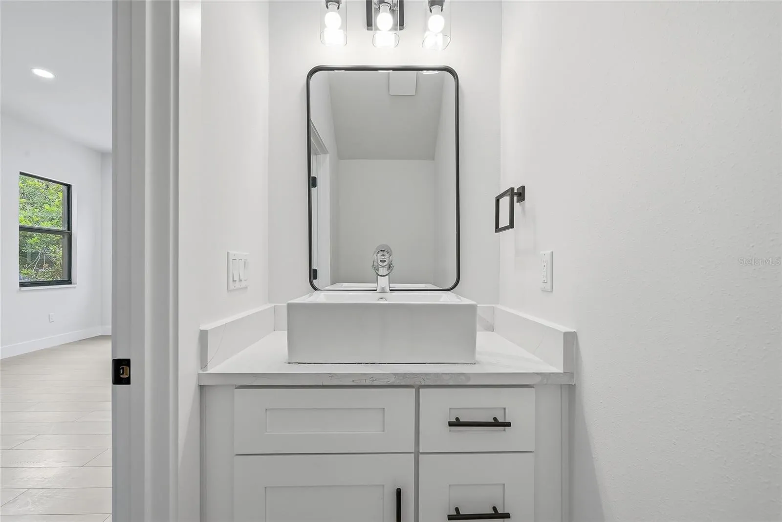 Guest Half Bath
