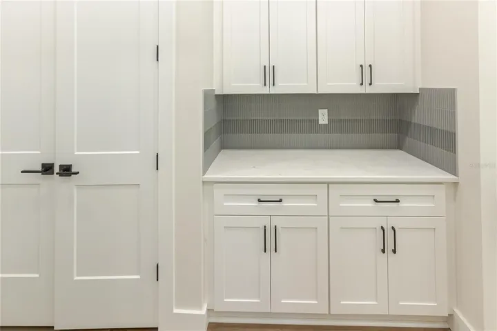 Butlers Pantry/Coffee Station