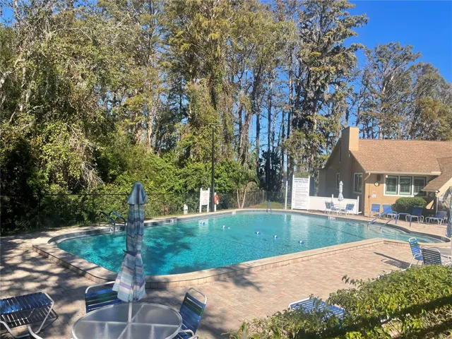 LODGE HEATED POOL