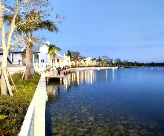 Dock