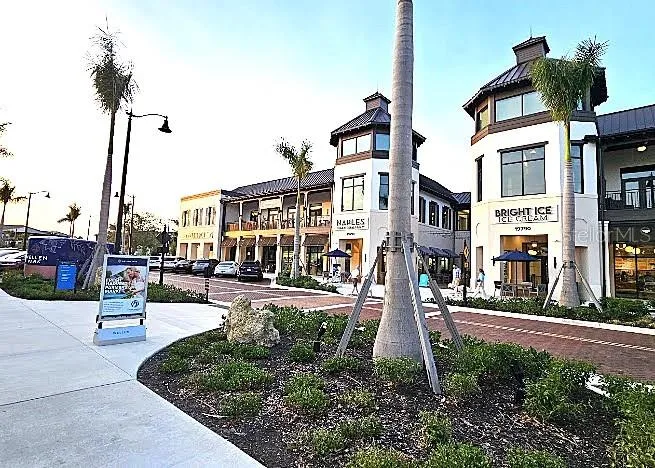 Wellen Park Downtown