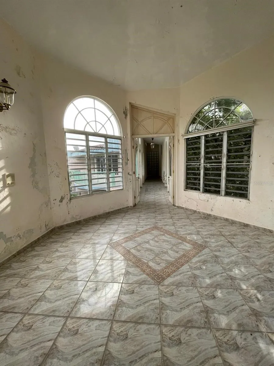 Sunroom/Mirador