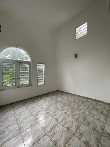 Bedroom 1/Habitación 1