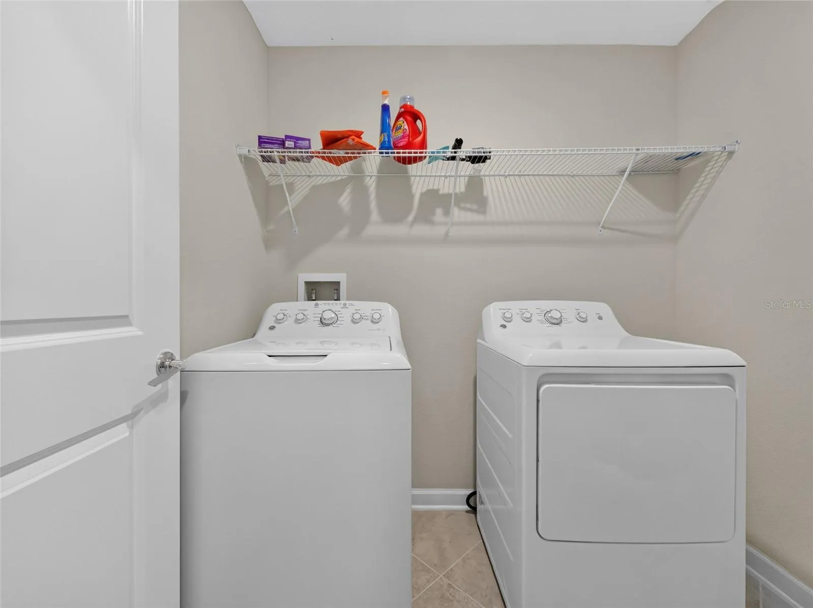 2nd level laundry room