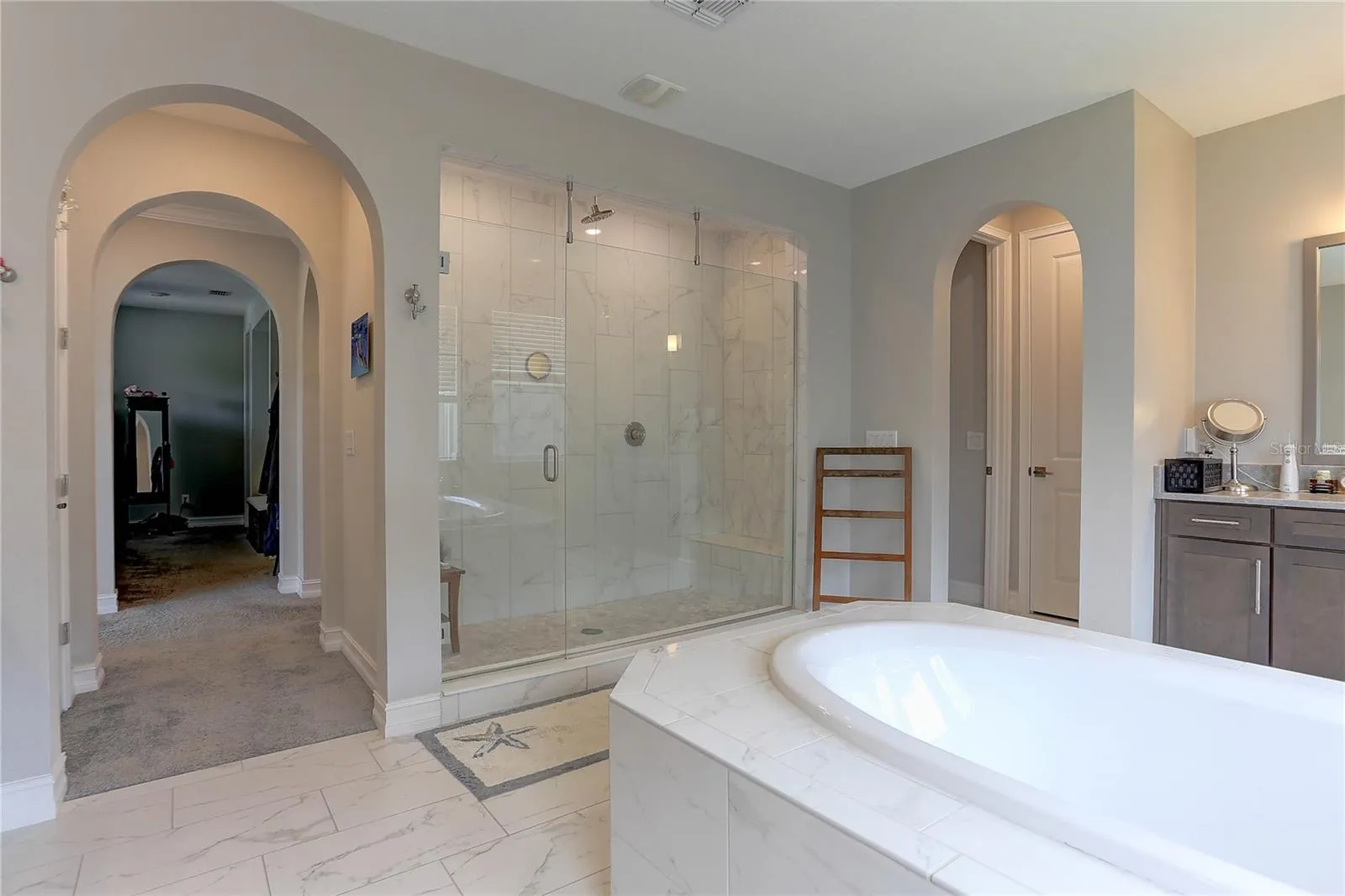Owners bath