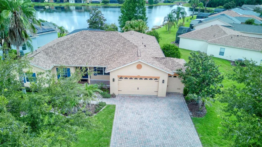 OPERETTA with PONDVIEW & NEW ROOF