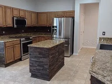 1170