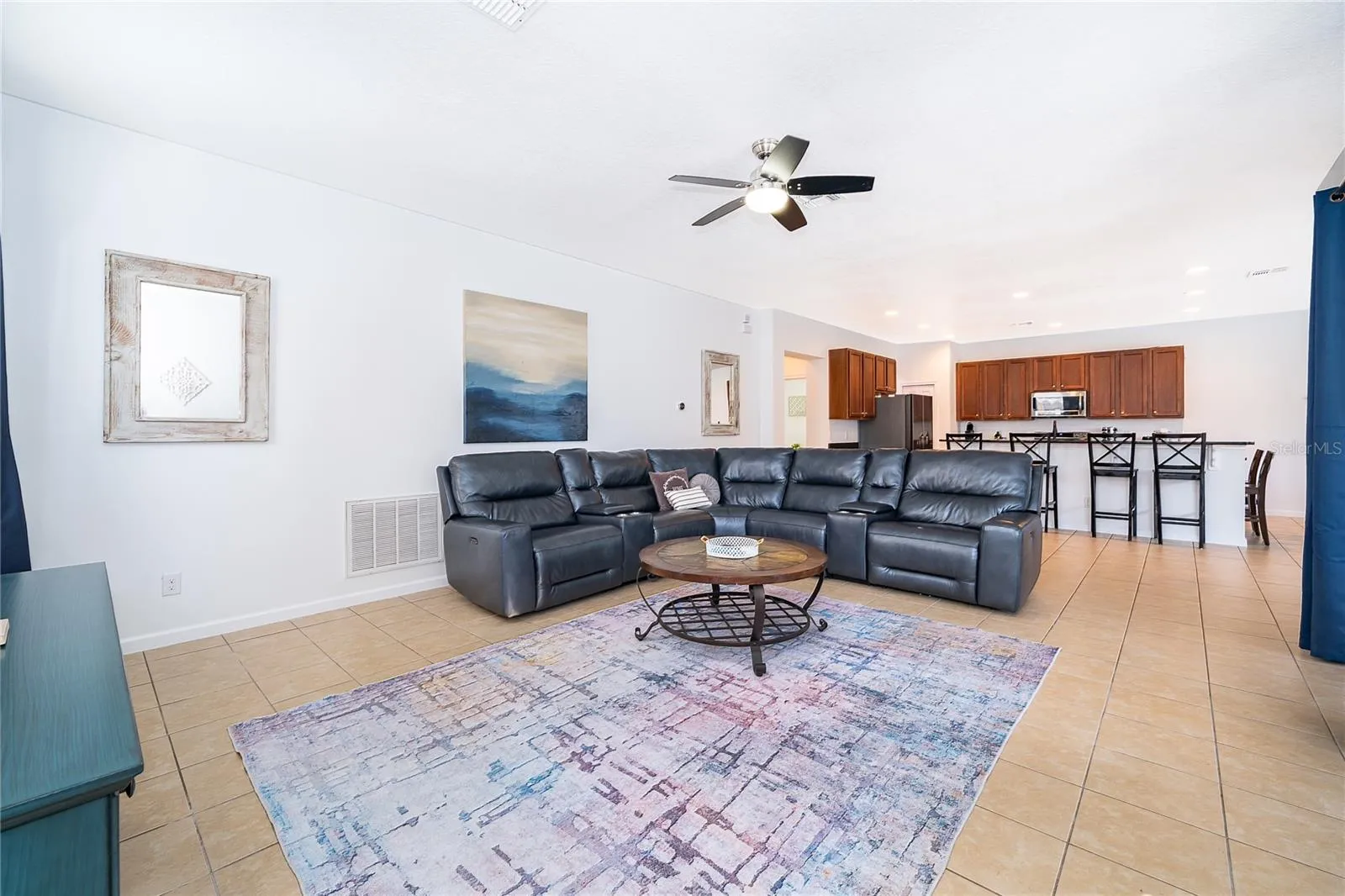 Family Room 4