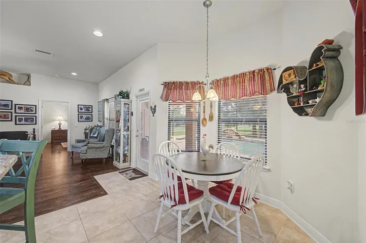 Eat-In Kitchen Space