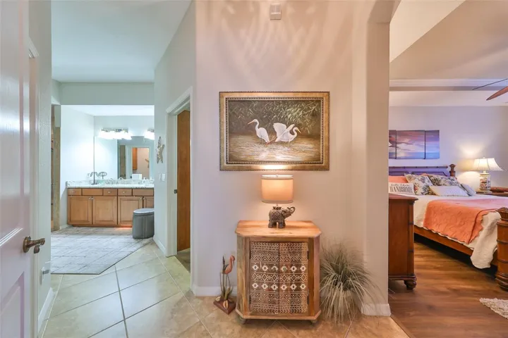 The owners suite is tastefully done with a large ensuite bathroom and walk in closet.
