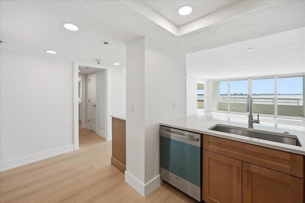 Open Kitchen