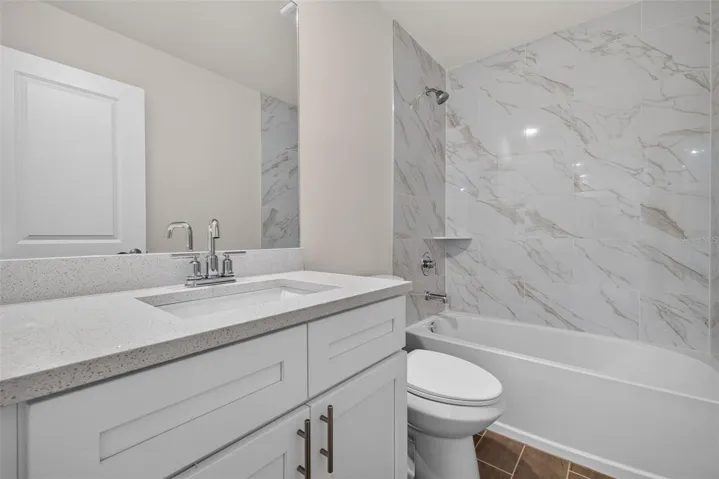 Hall Bath with Tub
