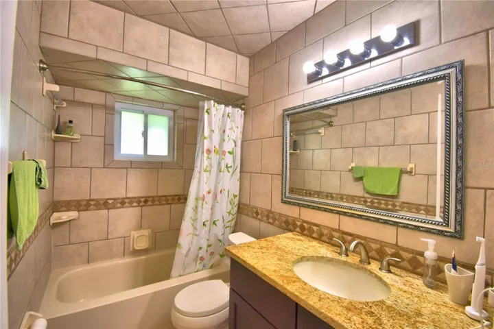 Bathroom 2/Guest Bath