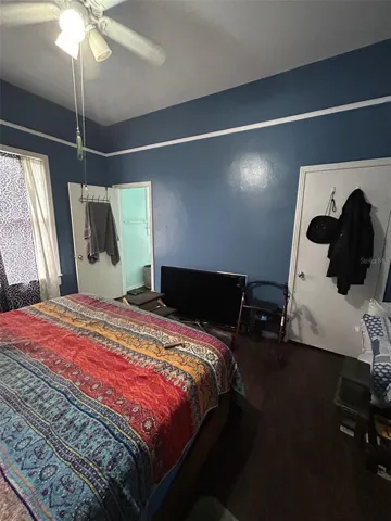 Primary Bedroom with walk in closet