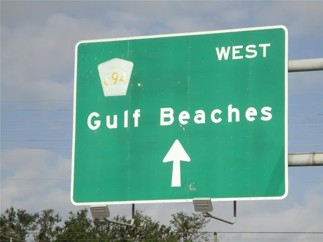 Minutes to the Beach