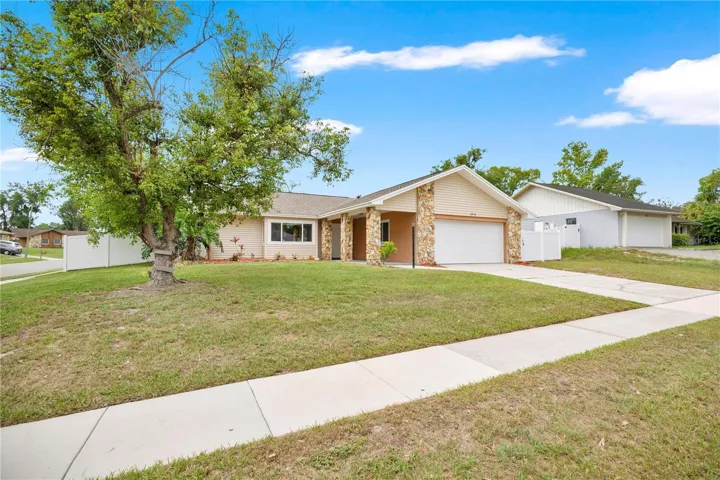 3914 Foothills Dr.