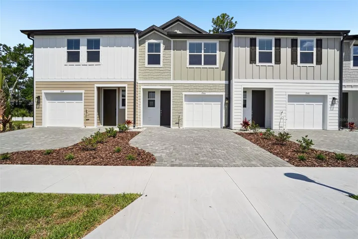 Representative images and renderings are for illustrative purposes. Actual structural options and design finishes of home may vary.