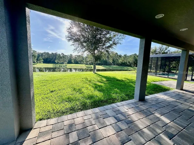 LANAI/REAR PORCH
