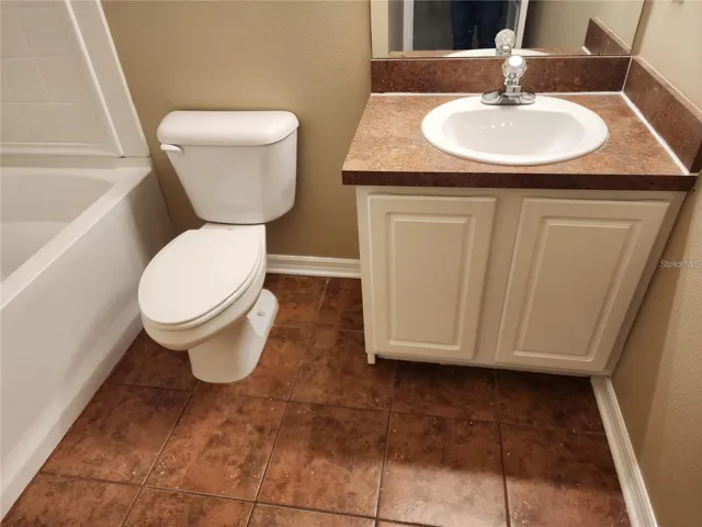 1170