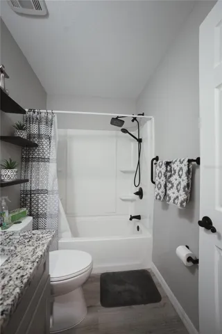 2nd bathroom