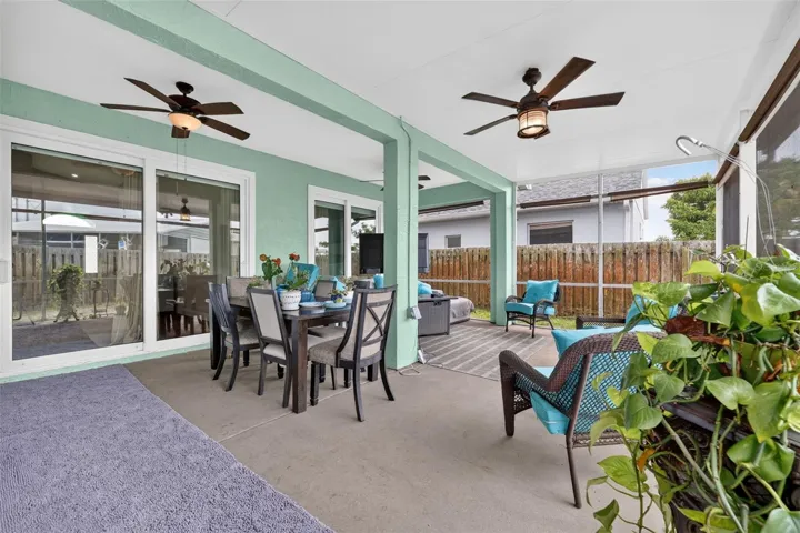 Another view of the Lanai which has 3 ceiling fans