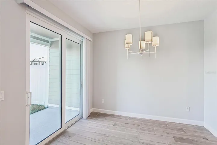 Representative images and renderings are for illustrative purposes. Actual structural options and design finishes of home may vary.