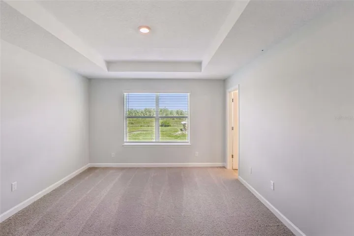 Representative images and renderings are for illustrative purposes. Actual structural options and design finishes of home may vary.