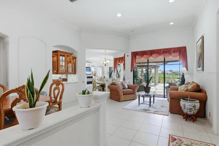Living & Dining area